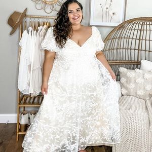 Arula 3XL White Lace Maxi Dress